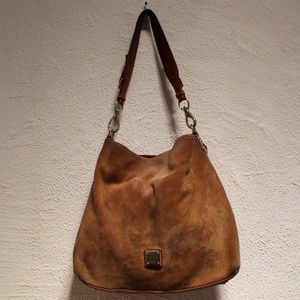 Genuine leather, tan Dooney and Bourke bag!